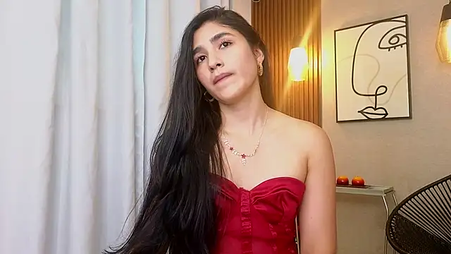 Lia Mar  online show from 12/04/25, 06:18