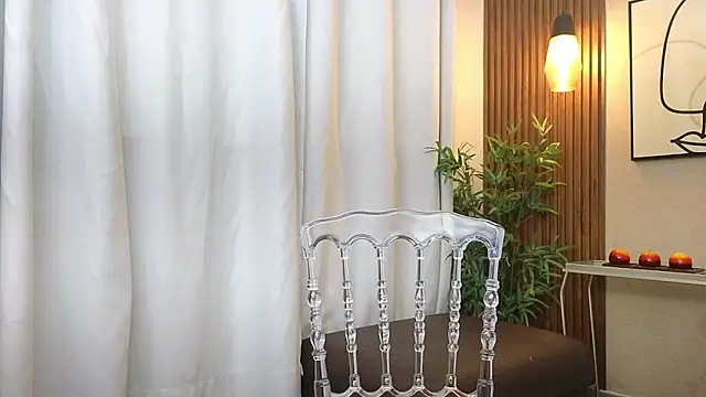 Lia Mar  online show from 11/01/25, 06:13