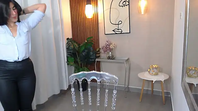 Lia Mar  online show from 03/21/26, 06:12