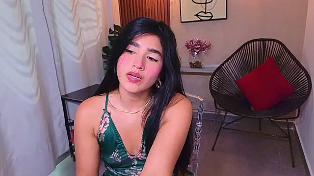 Snapshot of Lia_Mar_ chatting on 06/30/26, 06:30 Lia Mar online show from 06/30/26, 06:30