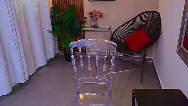 Lia Mar  online show from 05/30/26, 07:52