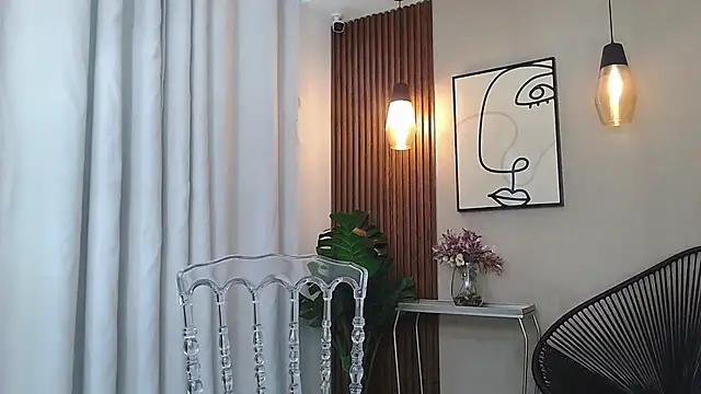 Lia Mar  online show from 12/22/25, 06:19