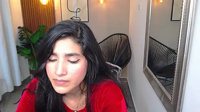 Lia Mar  online show from 04/12/26, 01:36