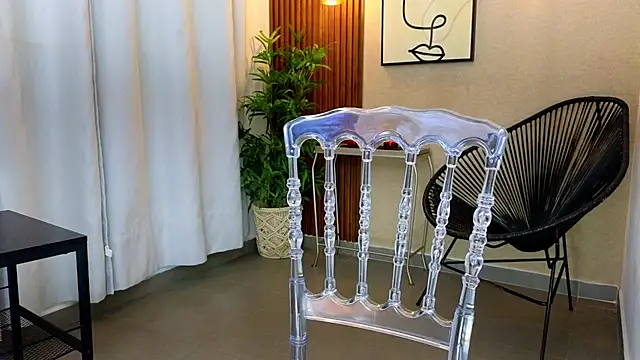 Lia Mar  online show from 11/25/25, 06:08