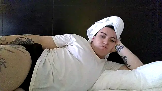 princessbr 013 online show from 02/06/26, 03:41