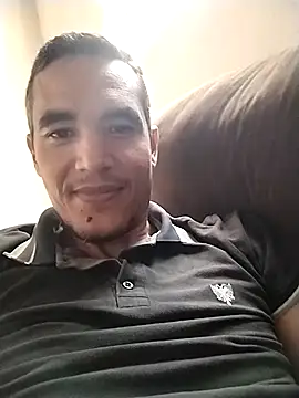 Boragozarvem online show from 12/17/25, 05:40