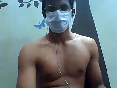 sunny26814 online show from 04/12/26, 08:12
