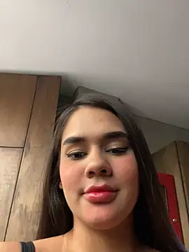 BellaLeclair online show from 10/23/25, 03:10