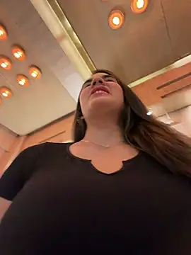 BellaLeclair online show from 03/11/26, 11:32