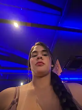 BellaLeclair online show from 02/11/26, 05:13