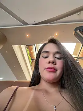 BellaLeclair online show from 02/10/26, 06:29