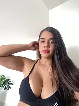 BellaLeclair online show from 03/04/26, 06:04