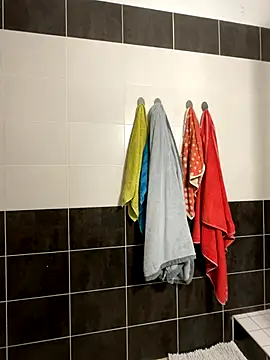 annacarlabgcam13 online show from 12/13/25, 11:22