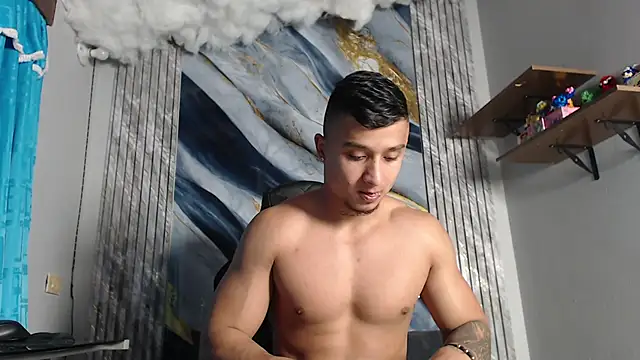 Snapshot of ThiagoBlaze chatting on 06/19/26, 09:37 ThiagoBlaze online show from 06/19/26, 09:37