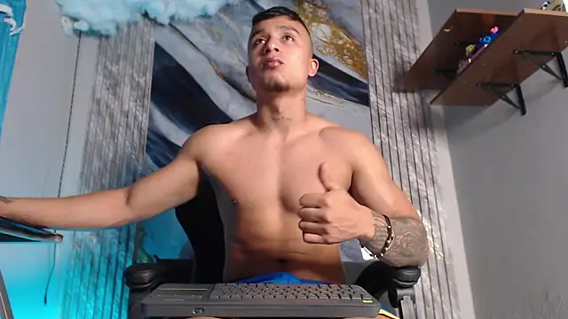 Snapshot of ThiagoBlaze chatting on 07/18/26, 02:20 ThiagoBlaze online show from 07/18/26, 02:20