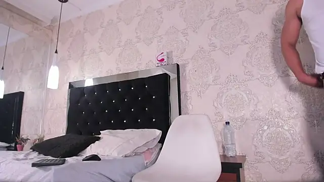 ThiagoBlaze online show from 09/18/25, 03:09