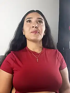 Snapshot of meli__brown chatting on 10/18/25, 03:19 meli brown online show from 10/18/25, 03:19