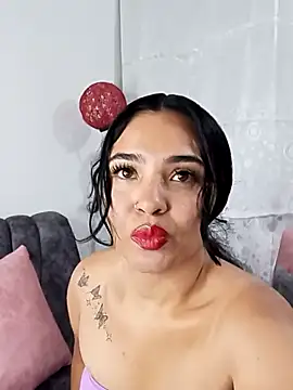 Snapshot of meli__brown chatting on 09/14/25, 04:13 meli brown online show from 09/14/25, 04:13