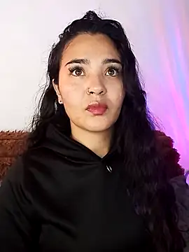 Snapshot of meli__brown chatting on 11/07/25, 07:02 meli brown online show from 11/07/25, 07:02