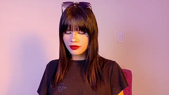 NATASHAA WINZ online show from 01/11/26, 05:58