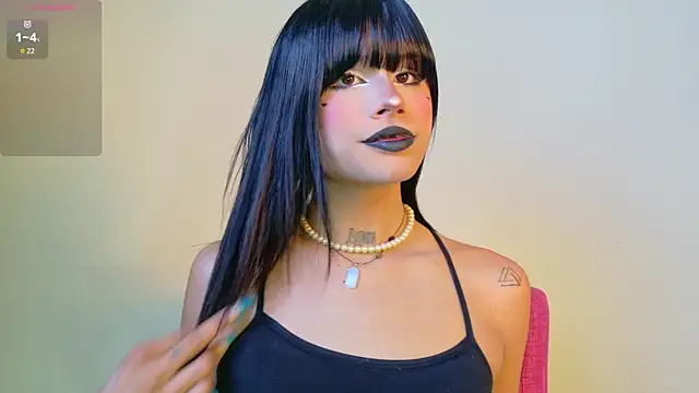 NATASHAA WINZ online show from 10/26/25, 05:52