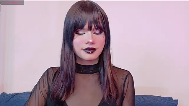 NATASHAA WINZ online show from 05/04/26, 05:00