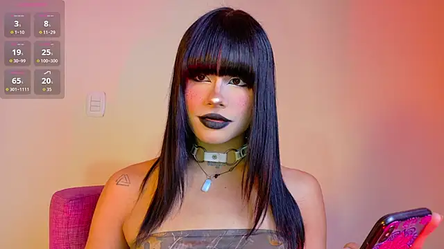 NATASHAA WINZ online show from 10/21/25, 06:02