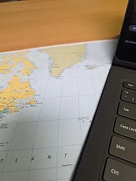 Oorse1966 online show from 10/23/25, 08:57