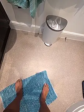 Oorse1966 online show from 11/10/25, 06:02