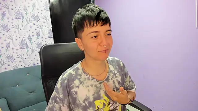  Hannah Hot online show from 10/23/25, 01:48