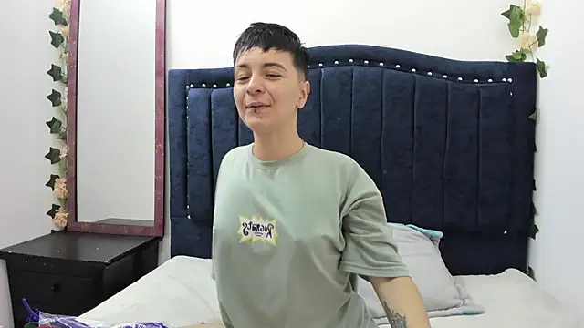  Hannah Hot online show from 11/25/25, 11:48