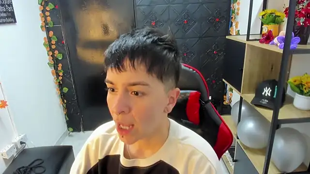  Hannah Hot online show from 03/28/26, 02:45