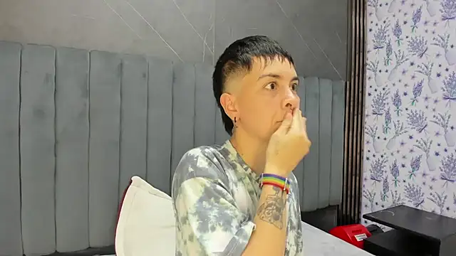  Hannah Hot online show from 01/08/26, 02:17