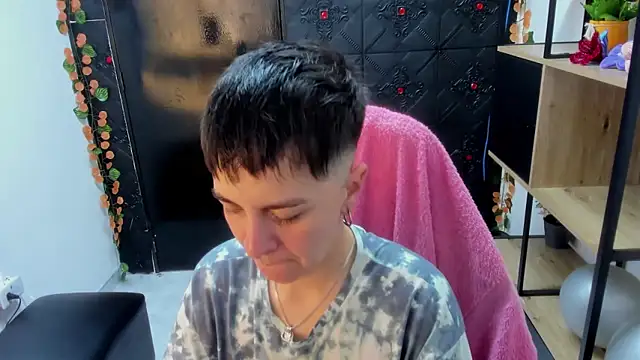  Hannah Hot online show from 04/03/26, 02:40