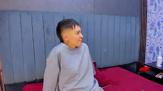  Hannah Hot online show from 02/15/26, 02:56