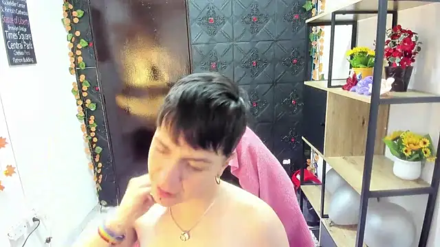  Hannah Hot online show from 04/10/26, 02:51