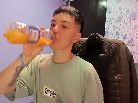  Hannah Hot online show from 11/02/25, 02:49