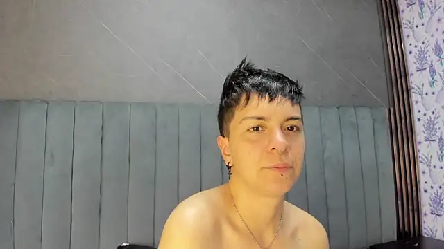  Hannah Hot online show from 12/23/25, 01:49