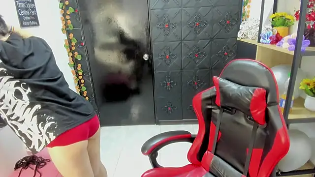  Hannah Hot online show from 03/25/26, 02:33