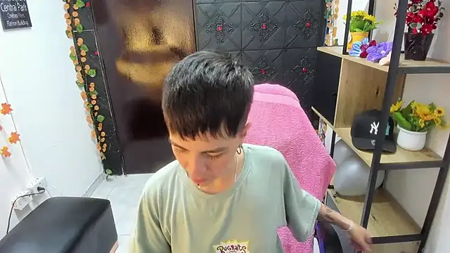  Hannah Hot online show from 04/11/26, 07:45