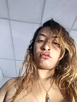 Snapshot of shanell_saenz chatting on 01/16/26, 02:37 shanell saenz online show from 01/16/26, 02:37