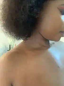 jayjayja19 online show from 02/14/26, 06:02