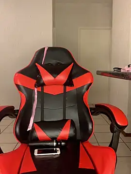 jayjayja19 online show from 11/24/25, 05:46