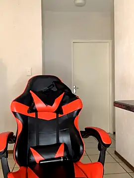 jayjayja19 online show from 11/17/25, 04:27