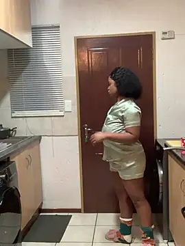 jayjayja19 online show from 05/28/26, 03:51