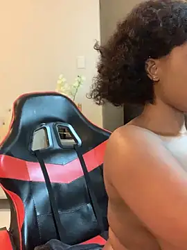 jayjayja19 online show from 05/29/26, 04:13