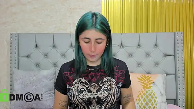 Skarlet 04 online show from 11/28/25, 05:46