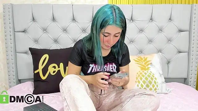 Skarlet 04 online show from 11/20/25, 05:24