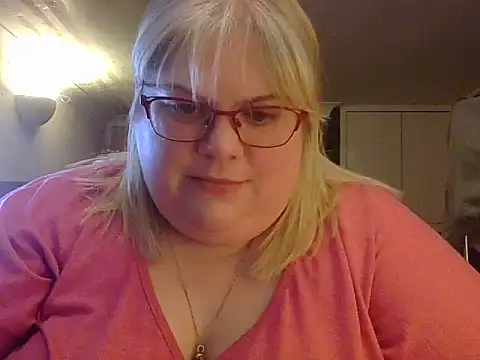 Kinkyhousewife83 online show from 01/06/26, 07:51