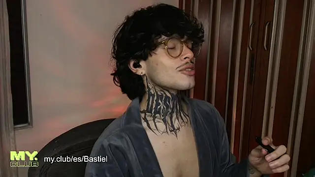 Mihail leroy online show from 03/25/26, 11:25